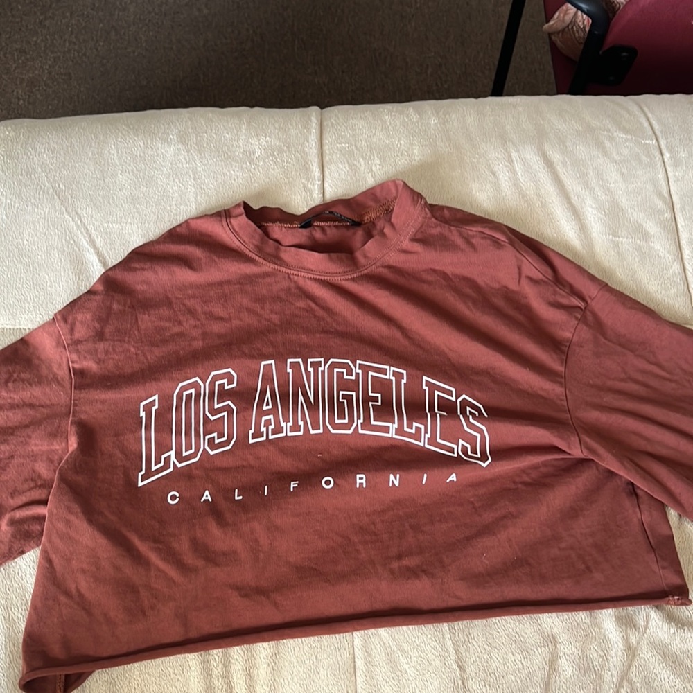 A crop top (brown)💗💗